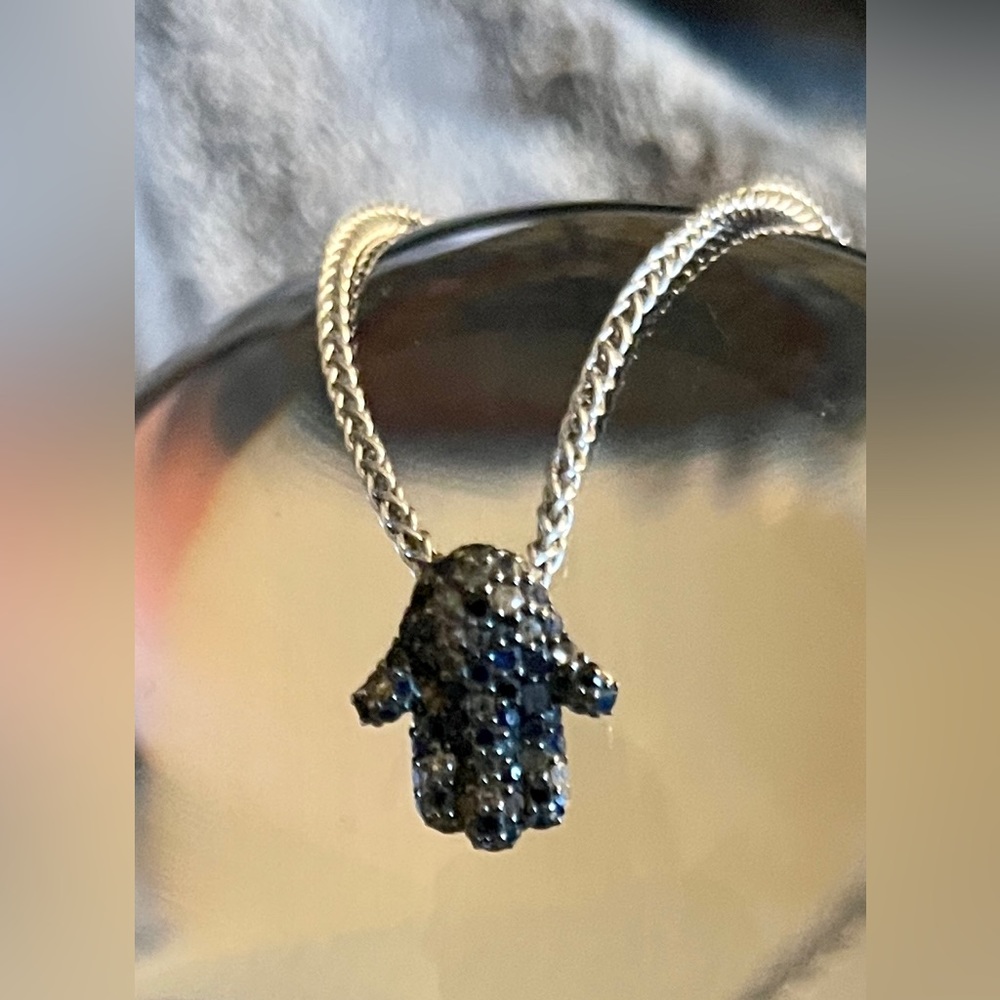 Preowned EFFY .925 Black Spinel Hand Hamsa necklace